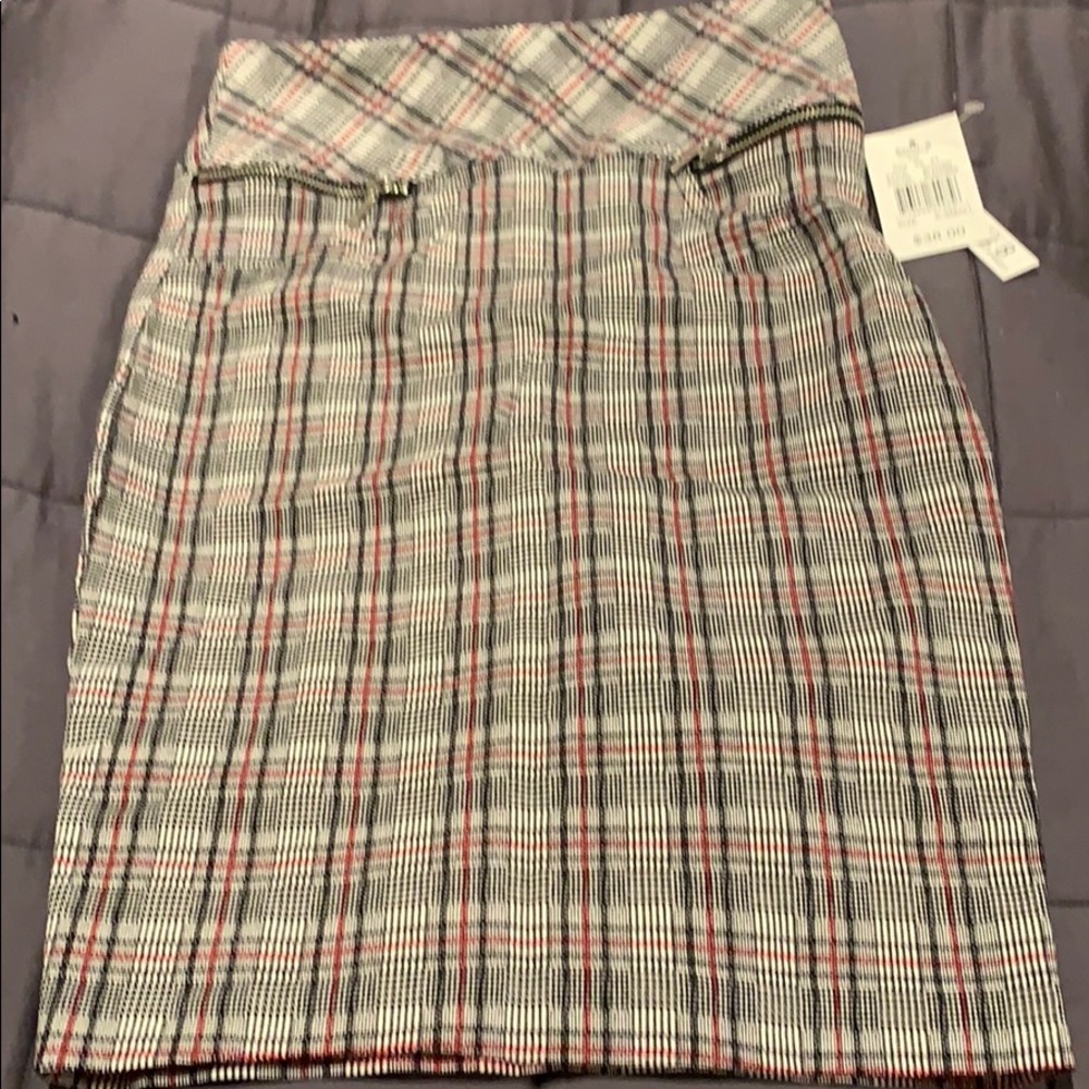 JOE B Stretchy ladies pencil skirt
